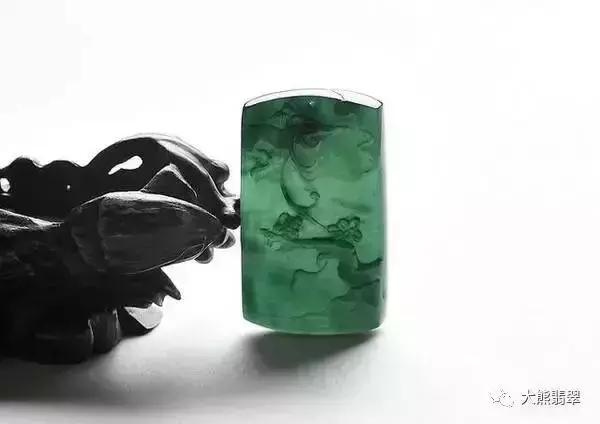 蓝水翡翠戒面价格冰种老蓝水戒面-第7张图片-翡翠网 蓝水翡翠戒面价格冰种老蓝水戒面-第7张图片-翡翠网