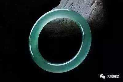 蓝水翡翠戒面价格冰种老蓝水戒面-第12张图片-翡翠网 蓝水翡翠戒面价格冰种老蓝水戒面-第12张图片-翡翠网