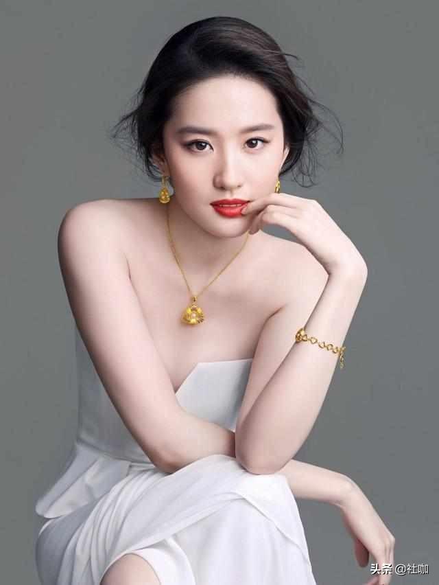 十大黄金首饰品牌排行榜中国珠宝品牌排行榜-第18张图片-翡翠网 十大黄金首饰品牌排行榜中国珠宝品牌排行榜-第18张图片-翡翠网