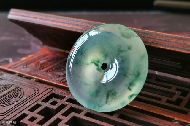 包含翡翠平安扣的知识的词条-第2张图片-翡翠网 包含翡翠平安扣的知识的词条-第2张图片-翡翠网