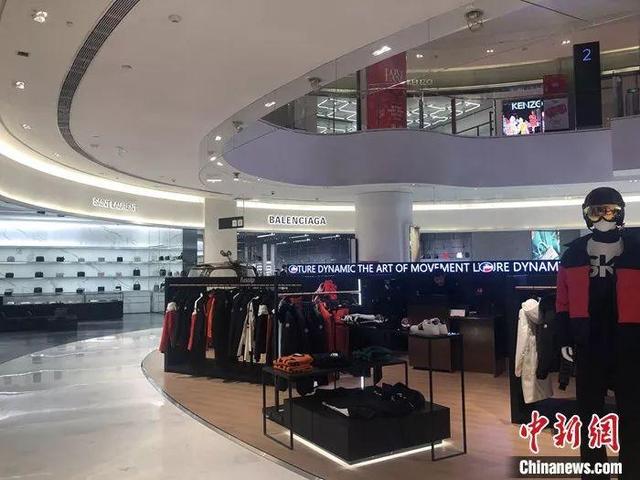 钻石的广告语经典,一颗钻石恒久远下一句-第1张图片-翡翠网 钻石的广告语经典,一颗钻石恒久远下一句-第1张图片-翡翠网