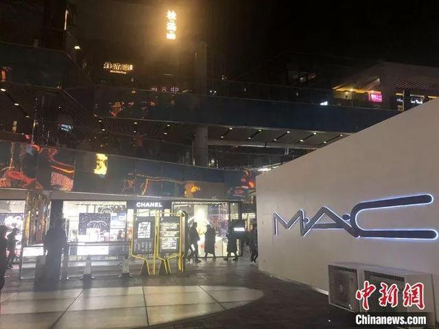 钻石的广告语经典,一颗钻石恒久远下一句-第4张图片-翡翠网 钻石的广告语经典,一颗钻石恒久远下一句-第4张图片-翡翠网