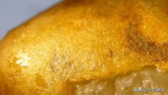 细白皮翡翠毛料赌石知识图片翡翠假皮壳知识-第32张图片-翡翠网 细白皮翡翠毛料赌石知识图片翡翠假皮壳知识-第32张图片-翡翠网