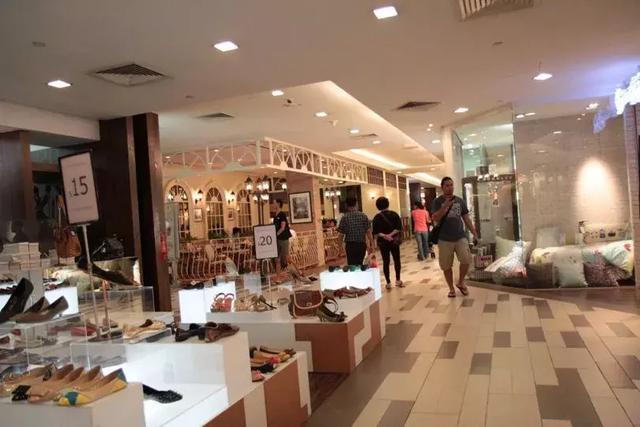 新加坡本地包包品牌新加坡十大珠宝品牌-第8张图片-翡翠网 新加坡本地包包品牌新加坡十大珠宝品牌-第8张图片-翡翠网