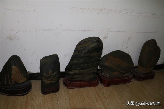 丹江口市白皮翡翠原石毛料,翡翠的原石在哪里-第21张图片-翡翠网 丹江口市白皮翡翠原石毛料,翡翠的原石在哪里-第21张图片-翡翠网