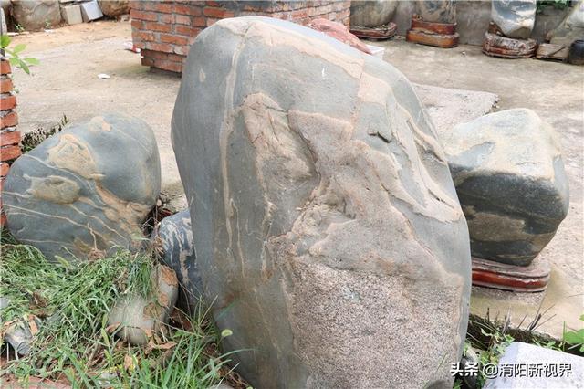 丹江口市白皮翡翠原石毛料,翡翠的原石在哪里-第28张图片-翡翠网 丹江口市白皮翡翠原石毛料,翡翠的原石在哪里-第28张图片-翡翠网