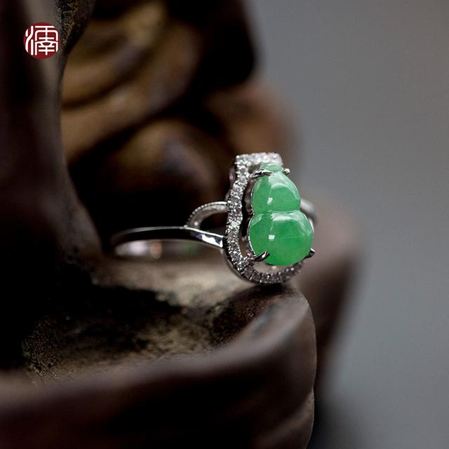 关于翡翠戒面的专业知识,镶嵌的戒面怎么取下来-第2张图片-翡翠网 关于翡翠戒面的专业知识,镶嵌的戒面怎么取下来-第2张图片-翡翠网