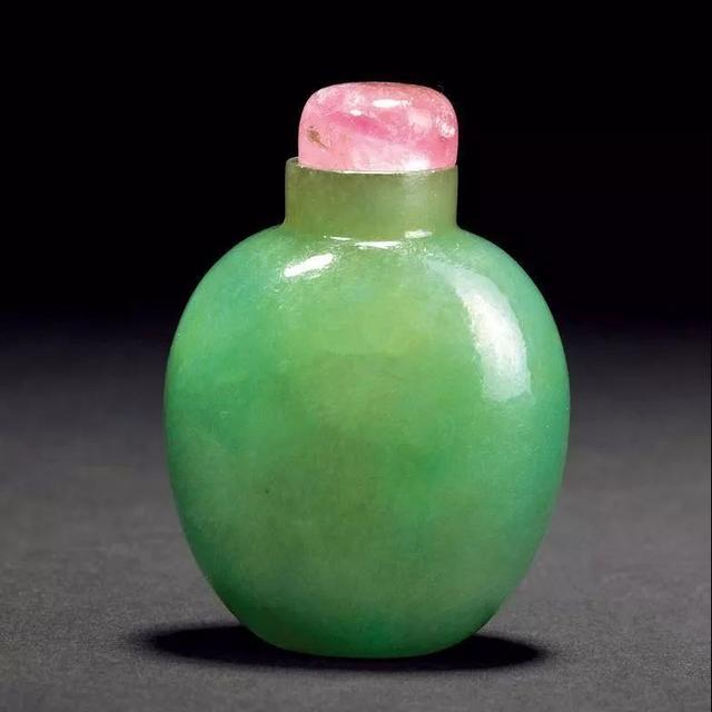 清代翡翠鼻烟壶价格,清代翡翠鼻烟壶价格多少-第17张图片-翡翠网 清代翡翠鼻烟壶价格,清代翡翠鼻烟壶价格多少-第17张图片-翡翠网