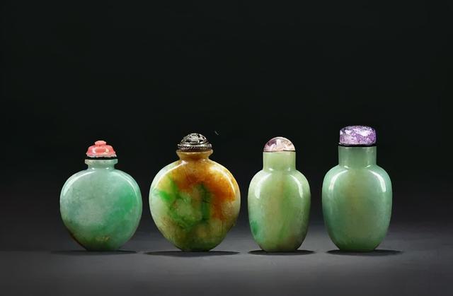 清代翡翠鼻烟壶价格,清代翡翠鼻烟壶价格多少-第30张图片-翡翠网 清代翡翠鼻烟壶价格,清代翡翠鼻烟壶价格多少-第30张图片-翡翠网