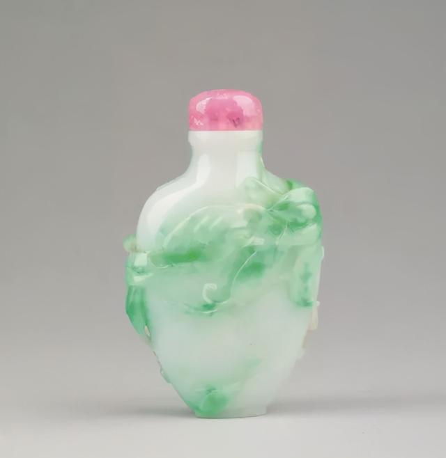 清代翡翠鼻烟壶价格,清代翡翠鼻烟壶价格多少-第37张图片-翡翠网 清代翡翠鼻烟壶价格,清代翡翠鼻烟壶价格多少-第37张图片-翡翠网