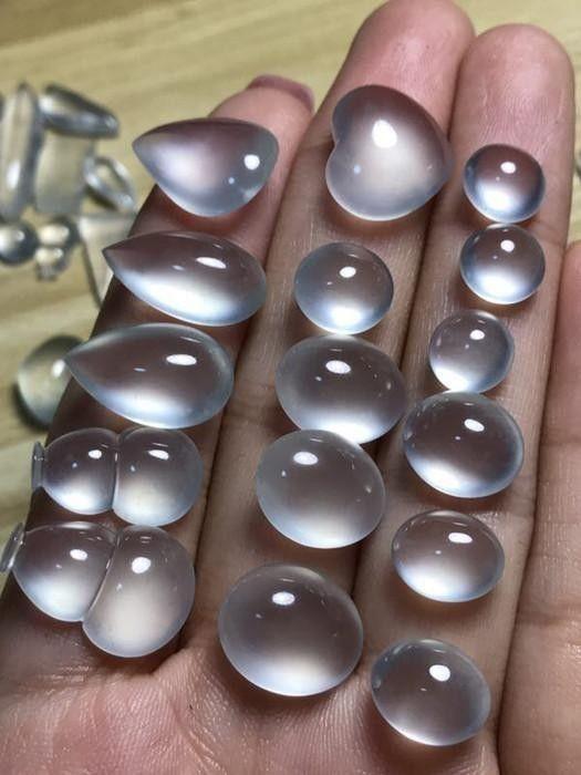 翡翠新手必备知识的简单介绍-第3张图片-翡翠网 翡翠新手必备知识的简单介绍-第3张图片-翡翠网