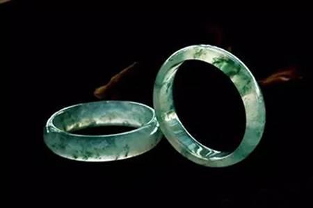 翡翠的硬知识大全和田玉硬还是翡翠硬-第15张图片-翡翠网 翡翠的硬知识大全和田玉硬还是翡翠硬-第15张图片-翡翠网