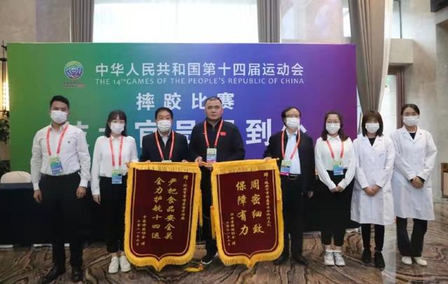 延安春晚翡翠知识翡翠原石包浆皮知识-第8张图片-翡翠网 延安春晚翡翠知识翡翠原石包浆皮知识-第8张图片-翡翠网