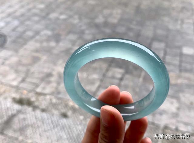 正阳翡翠手镯图片正阳绿翡翠戒指图片-第7张图片-翡翠网