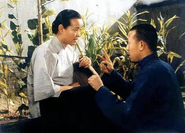 刘晓庆80后儿子像姜文姜文刘晓庆翡翠知识-第6张图片-翡翠网 刘晓庆80后儿子像姜文姜文刘晓庆翡翠知识-第6张图片-翡翠网