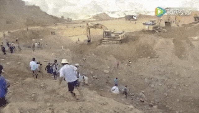 加微信送原石是真的吗翡翠原石送人-第12张图片-翡翠网 加微信送原石是真的吗翡翠原石送人-第12张图片-翡翠网