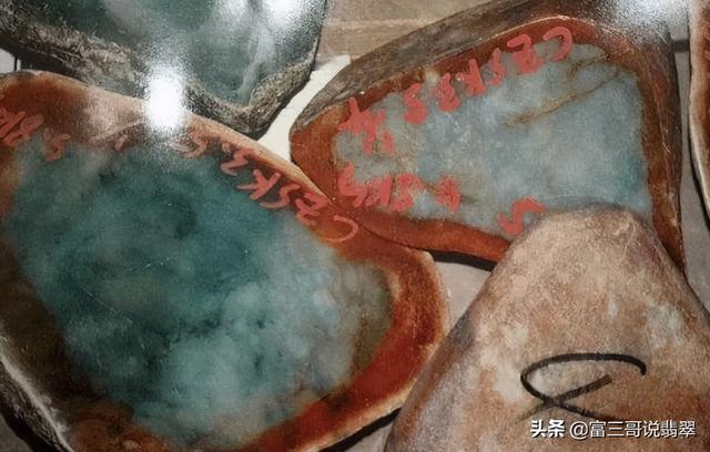 翡翠原石切涨的简单介绍-第3张图片-翡翠网 翡翠原石切涨的简单介绍-第3张图片-翡翠网