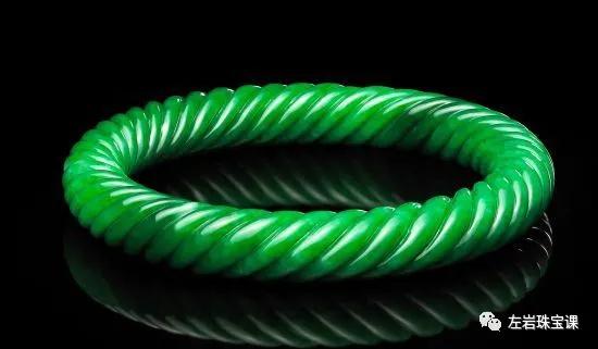 老坑冰种翡翠,翡翠手镯定义视频-第4张图片-翡翠网 老坑冰种翡翠,翡翠手镯定义视频-第4张图片-翡翠网