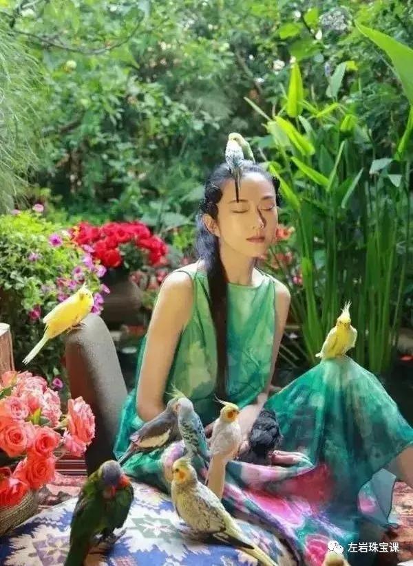 老坑冰种翡翠,翡翠手镯定义视频-第5张图片-翡翠网 老坑冰种翡翠,翡翠手镯定义视频-第5张图片-翡翠网