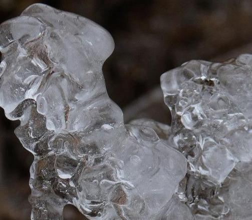 翡翠原石上的字母的简单介绍-第6张图片-翡翠网 翡翠原石上的字母的简单介绍-第6张图片-翡翠网