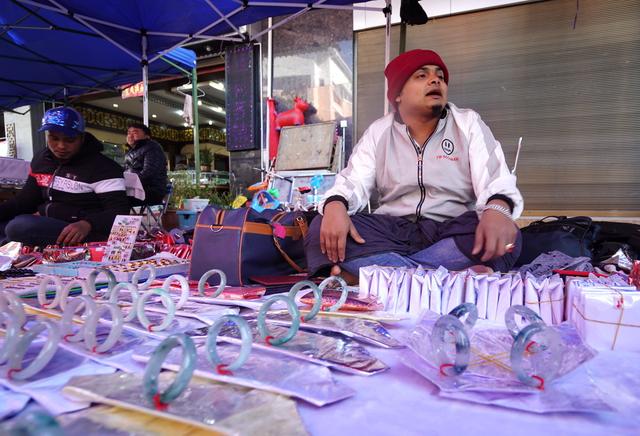 云南翡翠的价格查询云南旅游买翡翠值不值-第3张图片-翡翠网 云南翡翠的价格查询云南旅游买翡翠值不值-第3张图片-翡翠网