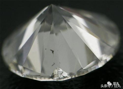 原石翡翠交易三明治翡翠原石切割-第14张图片-翡翠网 原石翡翠交易三明治翡翠原石切割-第14张图片-翡翠网