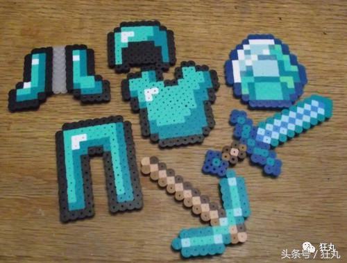 原石翡翠交易三明治翡翠原石切割-第36张图片-翡翠网 原石翡翠交易三明治翡翠原石切割-第36张图片-翡翠网