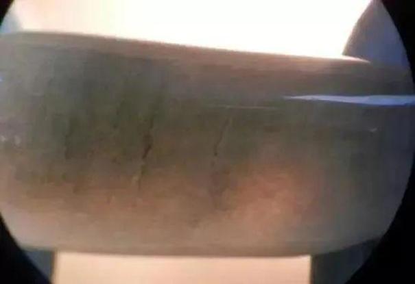 翡翠玉的知识和使用和田玉好还是翡翠好-第11张图片-翡翠网 翡翠玉的知识和使用和田玉好还是翡翠好-第11张图片-翡翠网