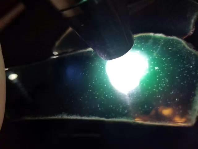 翡翠原石蓝水料子打灯天空蓝,莫湾基皮壳种类图-第9张图片-翡翠网 翡翠原石蓝水料子打灯天空蓝,莫湾基皮壳种类图-第9张图片-翡翠网