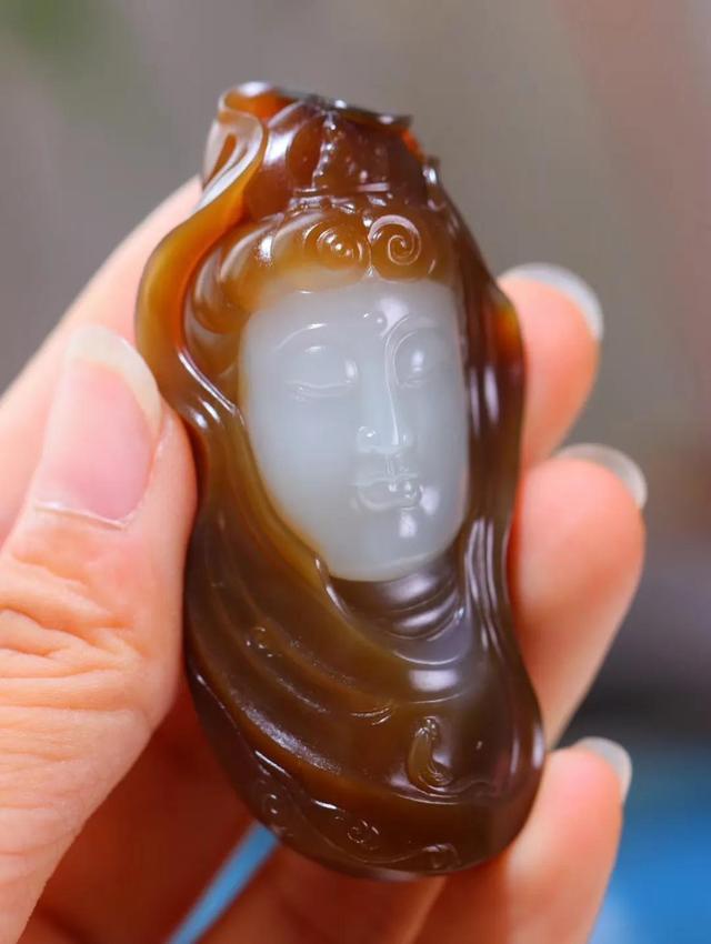 老唐翡翠原石唐之翡翠的缩写-第2张图片-翡翠网 老唐翡翠原石唐之翡翠的缩写-第2张图片-翡翠网