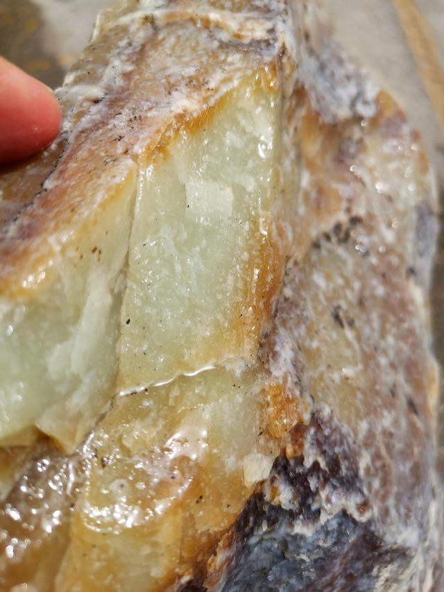 老唐翡翠原石唐之翡翠的缩写-第6张图片-翡翠网 老唐翡翠原石唐之翡翠的缩写-第6张图片-翡翠网