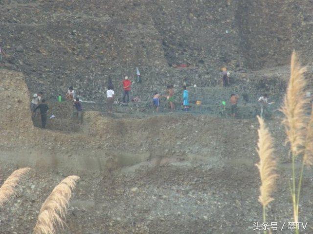 红牛真假翡翠知识,2019红牛真假官方鉴别-第25张图片-翡翠网 红牛真假翡翠知识,2019红牛真假官方鉴别-第25张图片-翡翠网