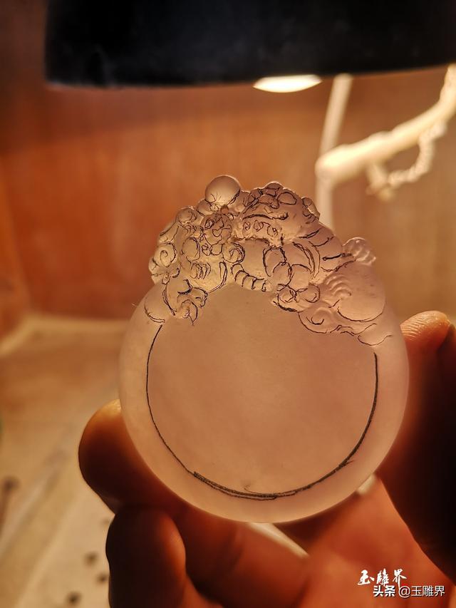 翡翠高冰手镯编织高冰翡翠手镯-第5张图片-翡翠网 翡翠高冰手镯编织高冰翡翠手镯-第5张图片-翡翠网