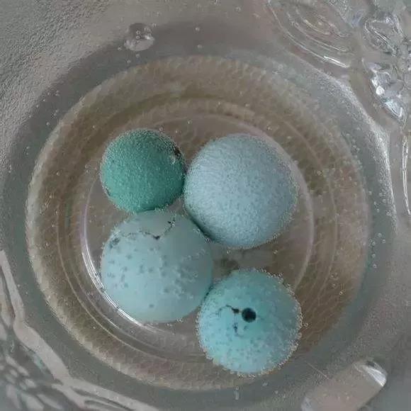 翡翠的鉴别方法水泡的简单介绍-第4张图片-翡翠网 翡翠的鉴别方法水泡的简单介绍-第4张图片-翡翠网