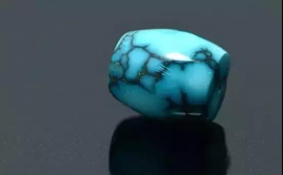 翡翠的鉴别方法水泡的简单介绍-第7张图片-翡翠网 翡翠的鉴别方法水泡的简单介绍-第7张图片-翡翠网