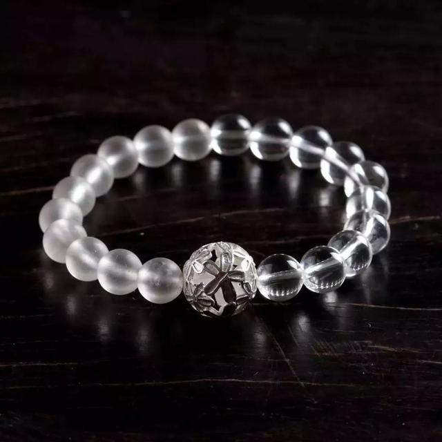 翡翠的鉴别方法水泡的简单介绍-第13张图片-翡翠网 翡翠的鉴别方法水泡的简单介绍-第13张图片-翡翠网