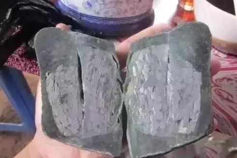 翡翠原石假皮有毒吗的简单介绍-第5张图片-翡翠网 翡翠原石假皮有毒吗的简单介绍-第5张图片-翡翠网