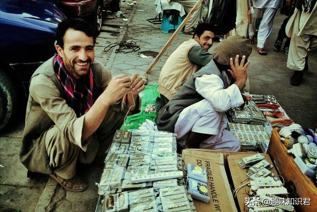 朝鲜有翡翠原石吗,翡翠原石哪里收购-第4张图片-翡翠网 朝鲜有翡翠原石吗,翡翠原石哪里收购-第4张图片-翡翠网