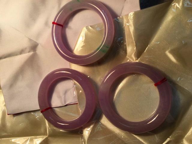 关于春带彩翡翠牌子价格的信息-第6张图片-翡翠网