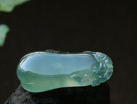 莫西沙原石冰种莫西沙翡翠原石价值-第7张图片-翡翠网 莫西沙原石冰种莫西沙翡翠原石价值-第7张图片-翡翠网