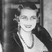 翡翠串珠价格,翡翠珠子怎么穿-第9张图片-翡翠网 翡翠串珠价格,翡翠珠子怎么穿-第9张图片-翡翠网