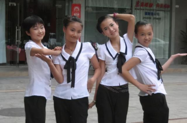 抖音晨曦的瓜是什么,抖音晨曦-第3张图片-翡翠网 抖音晨曦的瓜是什么,抖音晨曦-第3张图片-翡翠网