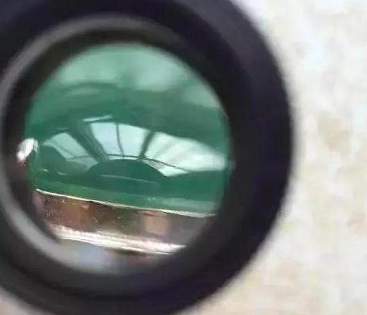 翡翠没开窗怎么看肉质翡翠原石擦窗工具-第3张图片-翡翠网 翡翠没开窗怎么看肉质翡翠原石擦窗工具-第3张图片-翡翠网