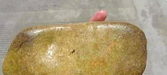 翡翠原石个人知识,翡翠原石交易-第13张图片-翡翠网 翡翠原石个人知识,翡翠原石交易-第13张图片-翡翠网