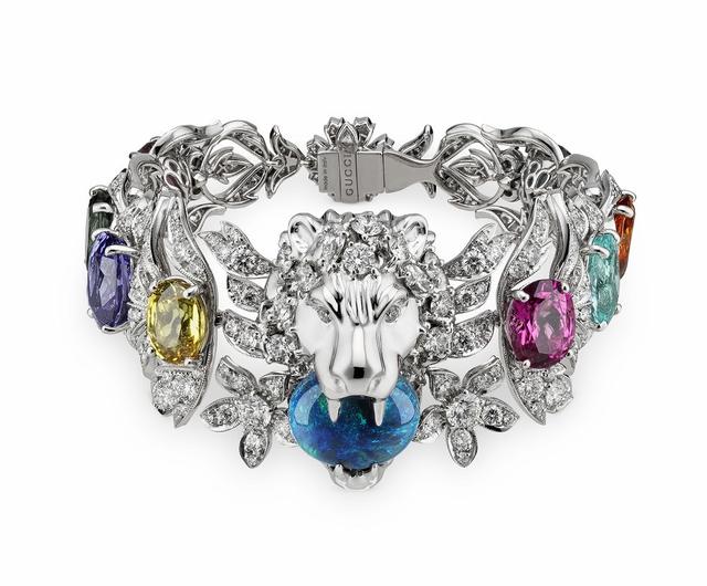 奢侈品牌珠宝顶级首饰品牌-第1张图片-翡翠网 奢侈品牌珠宝顶级首饰品牌-第1张图片-翡翠网