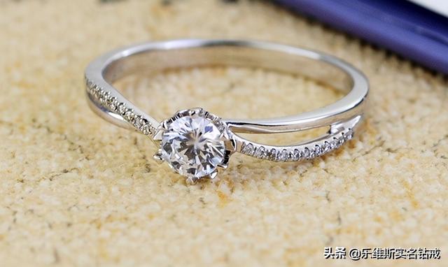 三十分的钻石值多少钱,30分和50分钻戒图-第3张图片-翡翠网 三十分的钻石值多少钱,30分和50分钻戒图-第3张图片-翡翠网