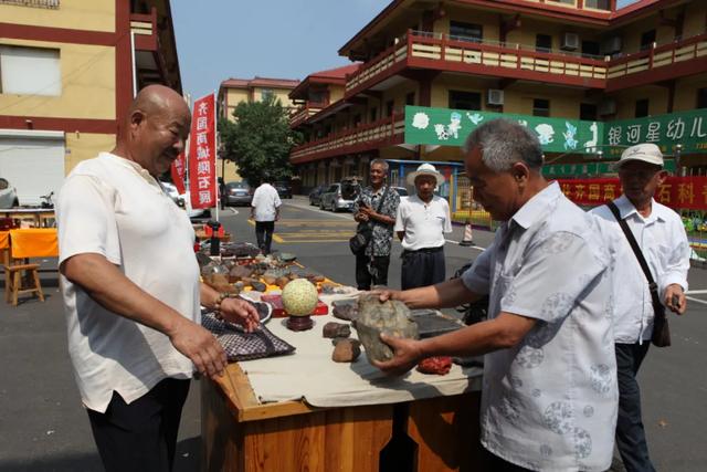 翡翠原石批发,淄博正冰翡翠原石批发市场-第3张图片-翡翠网 翡翠原石批发,淄博正冰翡翠原石批发市场-第3张图片-翡翠网