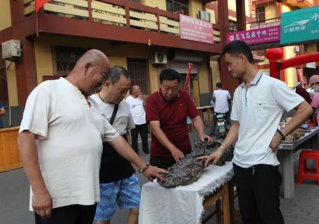 翡翠原石批发,淄博正冰翡翠原石批发市场-第45张图片-翡翠网 翡翠原石批发,淄博正冰翡翠原石批发市场-第45张图片-翡翠网