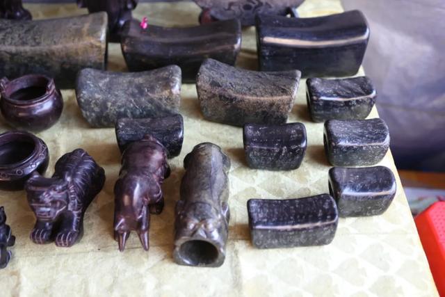 翡翠原石批发,淄博正冰翡翠原石批发市场-第48张图片-翡翠网 翡翠原石批发,淄博正冰翡翠原石批发市场-第48张图片-翡翠网