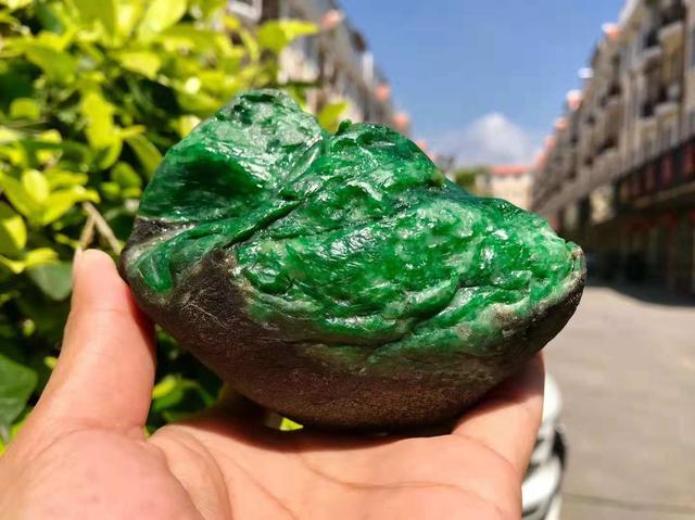 包含翡翠原石物美价廉的词条-第1张图片-翡翠网 包含翡翠原石物美价廉的词条-第1张图片-翡翠网